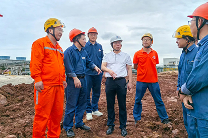 丁飛到新建項目調(diào)研.jpg